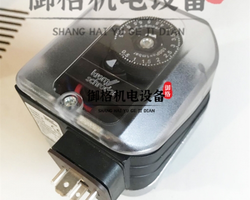 KROM風(fēng)壓開關(guān)DG6U-5 DG10U-5 DG50U-5 DG150U-5 DG50U-6壓力開關(guān)